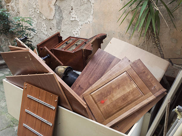 Best Furniture Removal  in Fruitport, MI